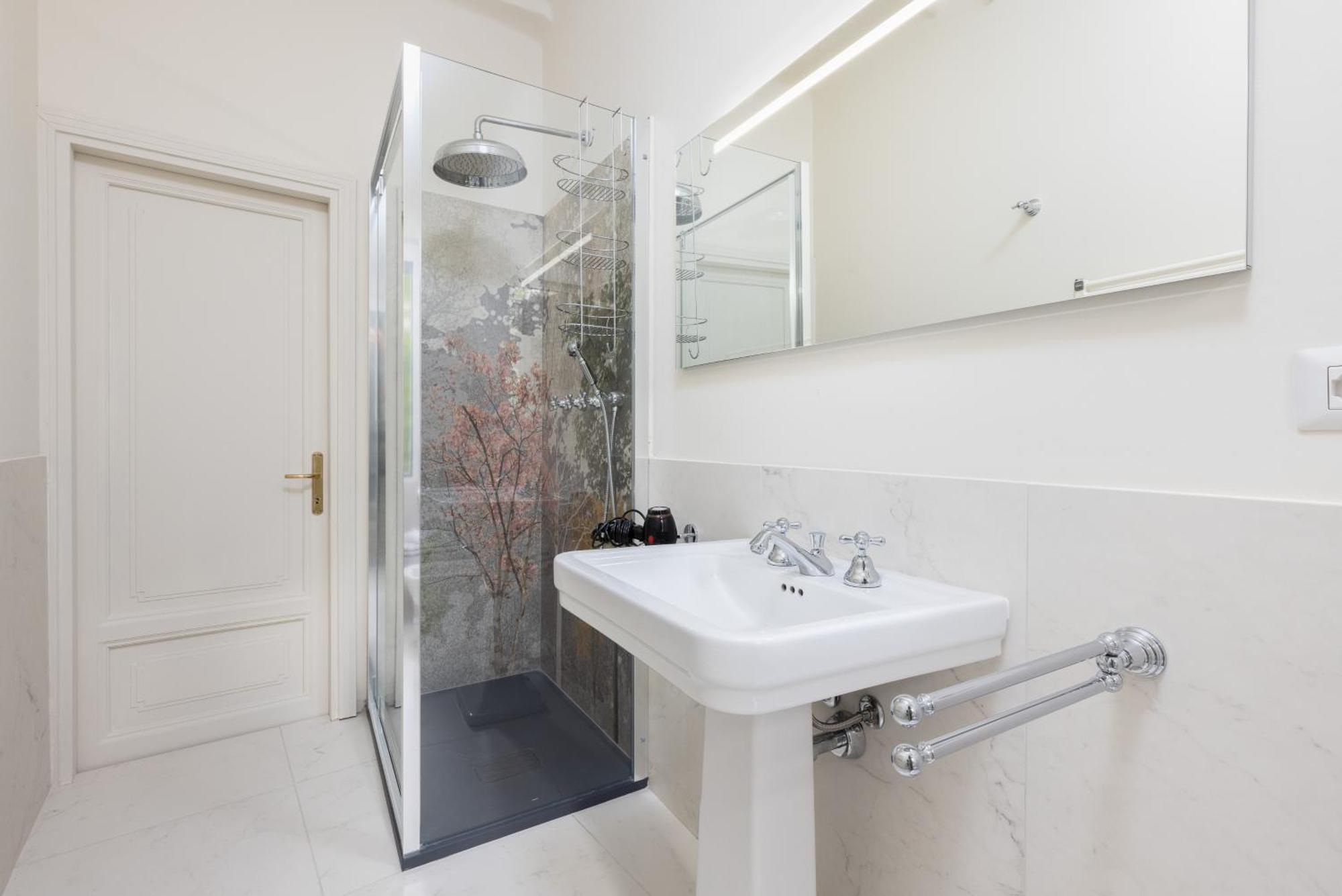 Living Uniqc Apartment - Duomo Milan Exterior photo