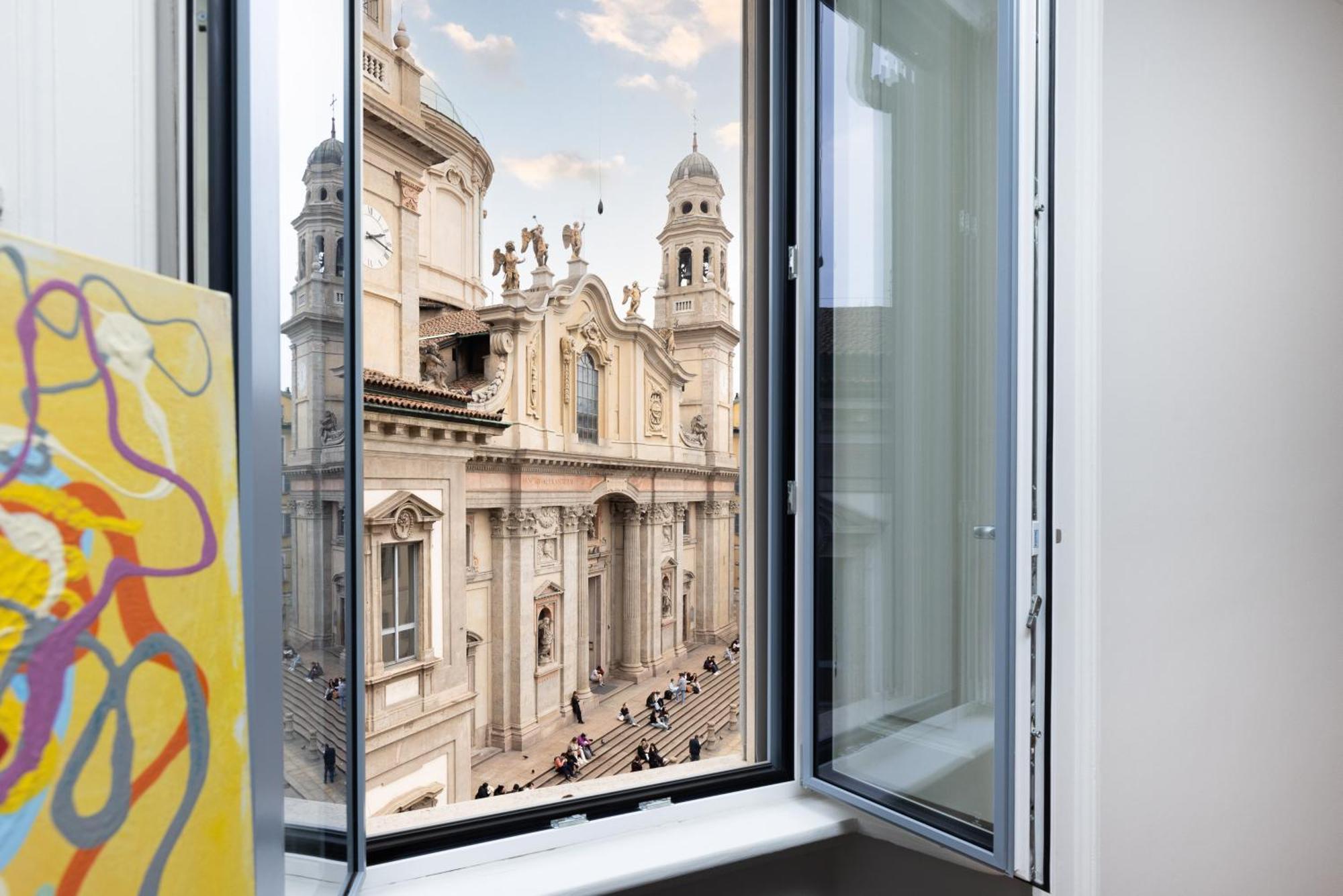 Living Uniqc Apartment - Duomo Milan Exterior photo